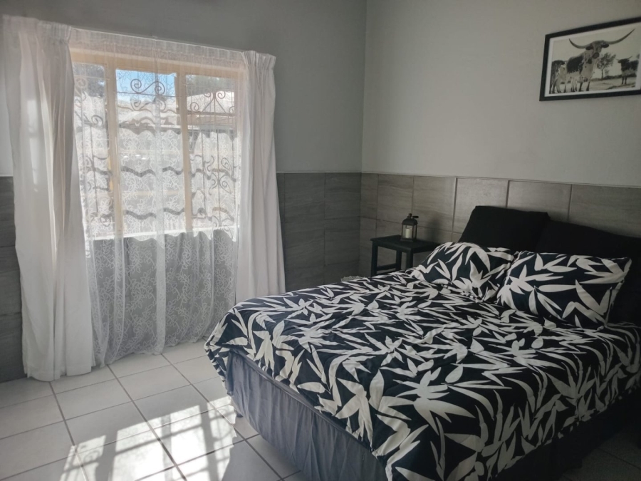  Bedroom Property for Sale in Bloemhof North West
